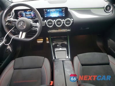Zdjęcie 8 z 13 samochodu: 2025 MERCEDES-BENZ GLA 250 4MATIC VIN:W1N4N4HB3SJ679073 - miniatura