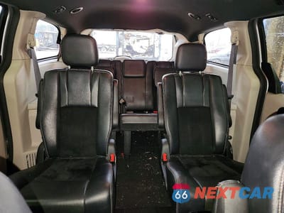 Zdjęcie 10 z 13 samochodu: 2017 DODGE GRAND CARAVAN SXT VIN:2C4RDGCG8HR616835 - miniatura