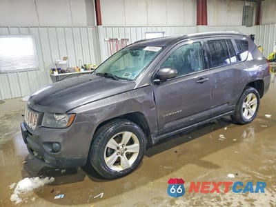 2017 JEEP COMPASS LATITUDE 1C4NJDEBXHD173100 - główne zdjęcie licytacji z USA - miniatura