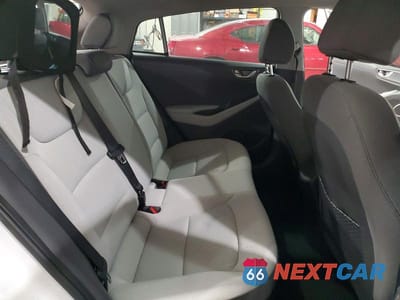 Zdjęcie 11 z 13 samochodu: 2021 HYUNDAI IONIQ BLUE VIN:KMHC65LC1MU261694 - miniatura