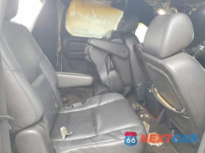 Zdjęcie 11 z 12 samochodu: 2011 CADILLAC ESCALADE ESV LUXURY VIN:1GYS4HEF0BR101430 - miniatura