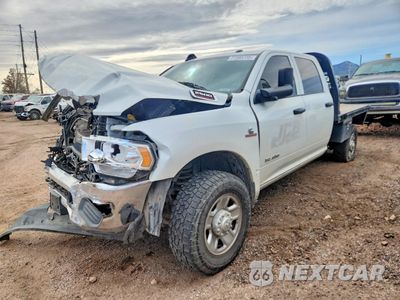 2022 RAM 2500 FLATBED TRUCK 3C6UR5HL9NG273922 - główne zdjęcie licytacji z USA - miniatura