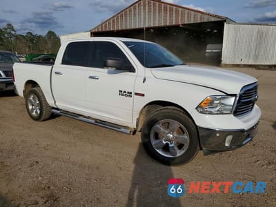 Czwarte zdjęcie samochodu z boku: 2017 RAM 1500 SLT VIN:1C6RR7LM5HS873643 - miniatura