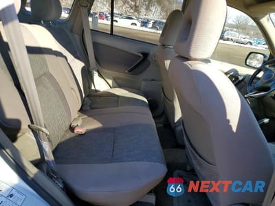 Zdjęcie 11 z 13 samochodu: 2002 TOYOTA RAV4 VIN:JTEHH20V620146789 - miniatura