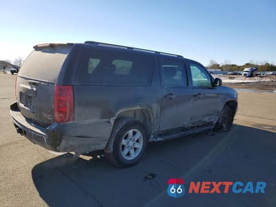 Trzecie zdjęcie samochodu z tyłu: 2011 GMC YUKON XL K1500 SLE VIN:1GKS2HE36BR192953 - miniatura