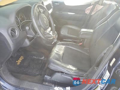 Zdjęcie 7 z 13 samochodu: 2014 JEEP COMPASS LATITUDE VIN:1C4NJDEB0ED688182 - miniatura