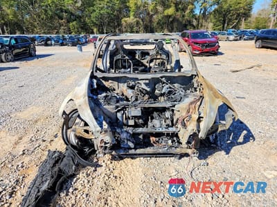 Piąte zdjęcie samochodu w środku: 2024 TESLA MODEL Y VIN:7SAYGDEE3RA254455 - miniatura