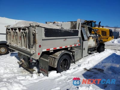 Trzecie zdjęcie samochodu z tyłu: 2021 GM GM515 DUMP TRUCK VIN:1HTKJPVM4MH705307 - miniatura
