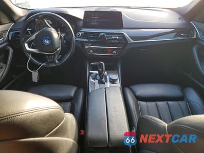 Zdjęcie 8 z 12 samochodu: 2018 BMW 530XE VIN:WBAJB1C58JB084616 - miniatura
