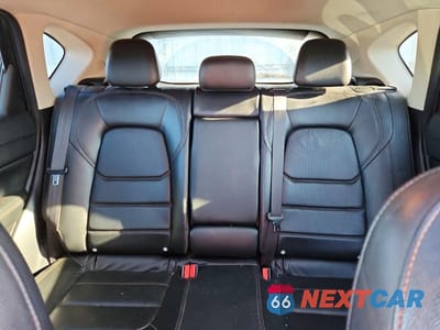 Zdjęcie 10 z 12 samochodu: 2017 MAZDA CX-5 GRAND TOURING VIN:JM3KFBDL9H0194425 - miniatura