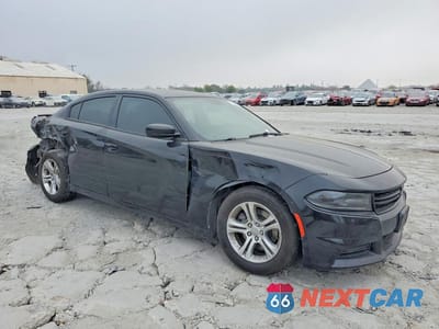 Czwarte zdjęcie samochodu z boku: 2019 DODGE CHARGER SXT VIN:2C3CDXBGXKH688323 - miniatura