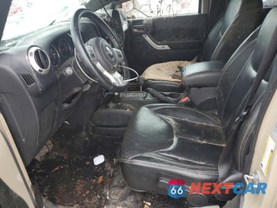 Zdjęcie 7 z 13 samochodu: 2017 JEEP WRANGLER UNLIMITED SAHARA VIN:1C4HJWEG3HL674243 - miniatura