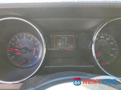 Zdjęcie 9 z 11 samochodu: 2017 FORD MUSTANG VIN:1FA6P8AM4H5301610 - miniatura