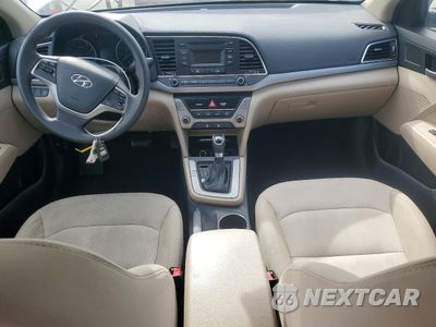 Zdjęcie 8 z 12 samochodu: 2017 HYUNDAI ELANTRA SE VIN:5NPD74LF8HH172604 - miniatura