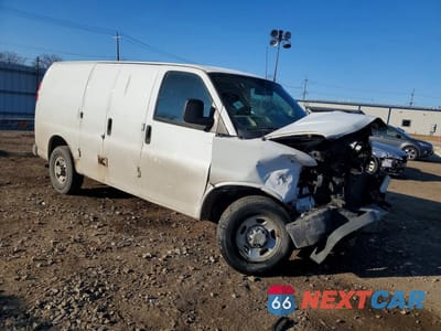 Czwarte zdjęcie samochodu z boku: 2013 CHEVROLET EXP G2500 VIN:1GCWGFBA5D1143251 - miniatura