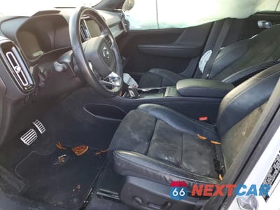 Zdjęcie 7 z 13 samochodu: 2021 VOLVO XC40 RECHARGE VIN:YV4ED3UR0M2600920 - miniatura