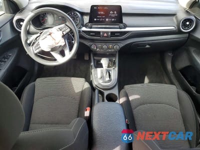 Zdjęcie 8 z 13 samochodu: 2023 KIA FORTE LXS VIN:3KPF24AD3PE554745 - miniatura