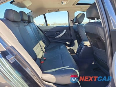 Zdjęcie 10 z 12 samochodu: 2018 BMW 320 XI VIN:WBA8E5G53JNU45983 - miniatura