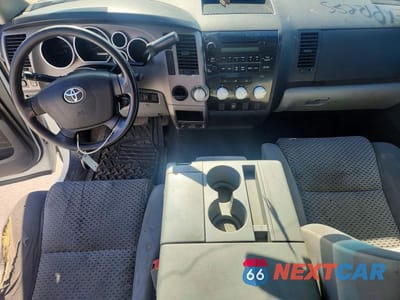 Zdjęcie 8 z 11 samochodu: 2013 TOYOTA TUNDRA DOUBLE CAB SR5 VIN:5TFRM5F13DX058447 - miniatura