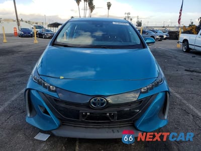 Piąte zdjęcie samochodu w środku: 2019 TOYOTA PRIUS PRIME VIN:JTDKARFP3K3116910 - miniatura