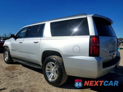 Drugie zdjęcie samochodu z przodu: 2019 CHEVROLET SUBURBAN K1500 LT VIN:1GNSKHKC2KR394535 - miniatura