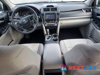 Zdjęcie 8 z 12 samochodu: 2014 TOYOTA CAMRY L VIN:4T4BF1FK9ER436837 - miniatura