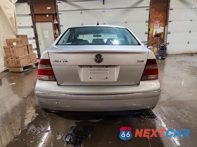 Zdjęcie 6 z 11 samochodu: 2005 VOLKSWAGEN JETTA GLS TDI VIN:3VWSR69M25M022154 - miniatura