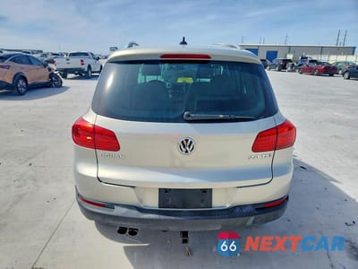 Zdjęcie 6 z 12 samochodu: 2013 VOLKSWAGEN TIGUAN S VIN:WVGAV3AXXDW587504 - miniatura