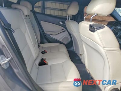Zdjęcie 11 z 13 samochodu: 2016 MERCEDES-BENZ GLA 250 VIN:WDCTG4EB4GJ206205 - miniatura