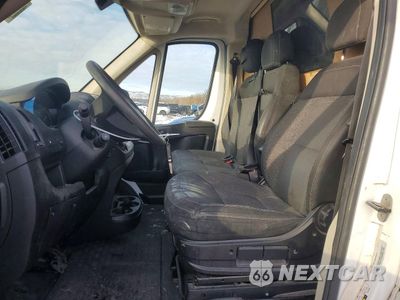 Zdjęcie 7 z 13 samochodu: 2016 RAM PROMASTER 3500 DELIVERY VAN VIN:3C6URVJG4GE122563 - miniatura