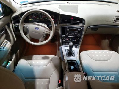 Zdjęcie 8 z 12 samochodu: 2005 VOLVO V70 VIN:YV1SW612952490065 - miniatura