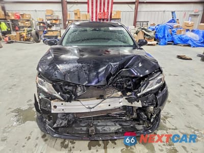 Piąte zdjęcie samochodu w środku: 2018 TOYOTA CAMRY LE VIN:JTNB11HK9J3068293 - miniatura