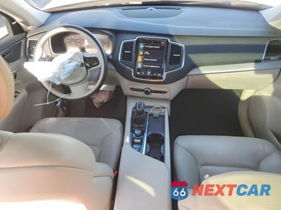 Zdjęcie 8 z 14 samochodu: 2021 VOLVO XC90 T5 MOMENTUM VIN:YV4102CK4M1751046 - miniatura