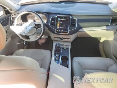 Zdjęcie 8 z 14 samochodu: 2021 VOLVO XC90 T5 MOMENTUM VIN:YV4102CK4M1751046 - miniatura