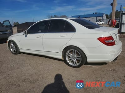 Drugie zdjęcie samochodu z przodu: 2012 MERCEDES-BENZ C 250 VIN:WDDGF4HB4CR239681 - miniatura