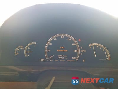 Zdjęcie 9 z 12 samochodu: 2007 MERCEDES-BENZ S 550 VIN:WDDNG71X17A081364 - miniatura