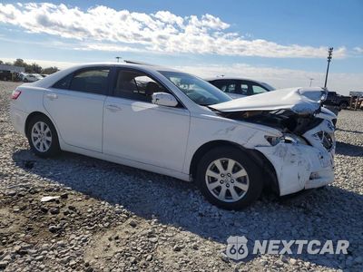 Czwarte zdjęcie samochodu z boku: 2007 TOYOTA CAMRY SE VIN:JTNBE46K273058500 - miniatura