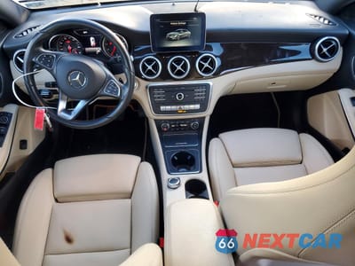 Zdjęcie 8 z 12 samochodu: 2018 MERCEDES-BENZ CLA 250 4MATIC VIN:WDDSJ4GB5JN551622 - miniatura