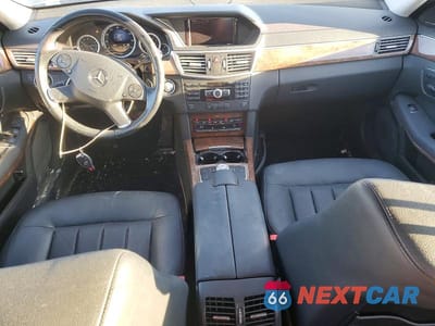 Zdjęcie 8 z 11 samochodu: 2012 MERCEDES-BENZ E 350 4MATIC VIN:WDDHF8JB0CA543742 - miniatura
