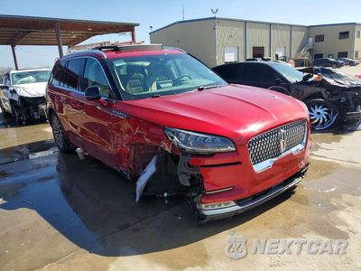 Czwarte zdjęcie samochodu z boku: 2020 LINCOLN AVIATOR RESERVE VIN:5LM5J7XC8LGL06864 - miniatura
