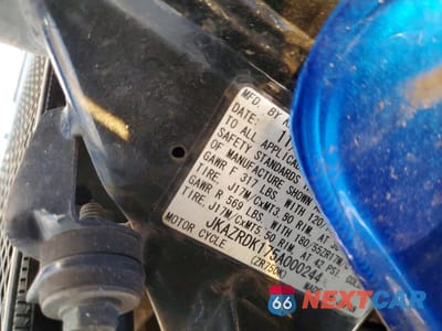 Zdjęcie 9 z 9 samochodu: 2005 KAWASAKI ZR750 K1 VIN:JKAZRDK175A000244 - miniatura