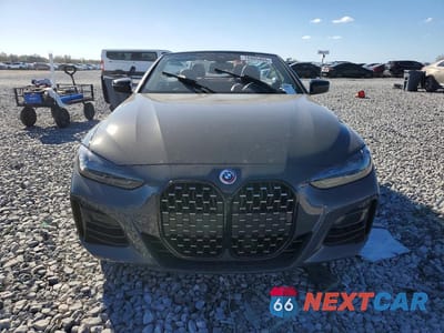Piąte zdjęcie samochodu w środku: 2023 BMW M440XI VIN:WBA63AT01PCL45451 - miniatura
