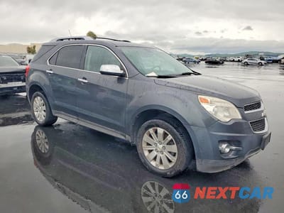 Czwarte zdjęcie samochodu z boku: 2010 CHEVROLET EQUINOX LT VIN:2CNFLNEW3A6350576 - miniatura