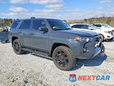 Czwarte zdjęcie samochodu z boku: 2024 TOYOTA 4RUNNER SR5 PREMIUM VIN:JTENU5JR2R6286217 - miniatura