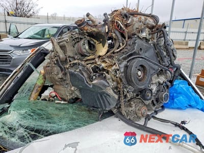 Zdjęcie 12 z 13 samochodu: 2013 VOLKSWAGEN GTI VIN:WVWHV7AJ1DW007112 - miniatura