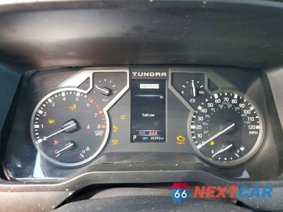 Zdjęcie 9 z 11 samochodu: 2024 TOYOTA TUNDRA CREWMAX SR VIN:5TFLA5AB5RX034897 - miniatura