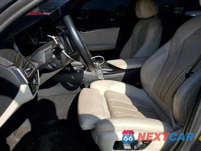 Zdjęcie 7 z 11 samochodu: 2019 BMW 530 I VIN:WBAJA5C58KG900447 - miniatura