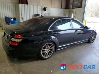Trzecie zdjęcie samochodu z tyłu: 2008 MERCEDES-BENZ S 550 VIN:WDDNG71X48A233560 - miniatura