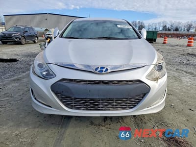 Piąte zdjęcie samochodu w środku: 2015 HYUNDAI SONATA HYBRID VIN:KMHEC4A41FA131653 - miniatura