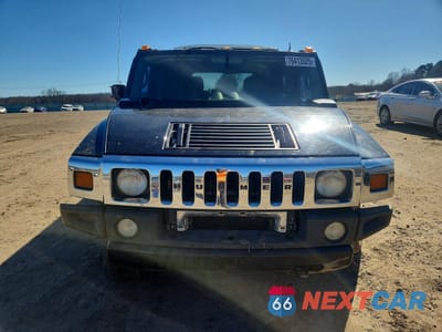 Piąte zdjęcie samochodu w środku: 2004 HUMMER H2 VIN:5GRGN23U64H117887 - miniatura